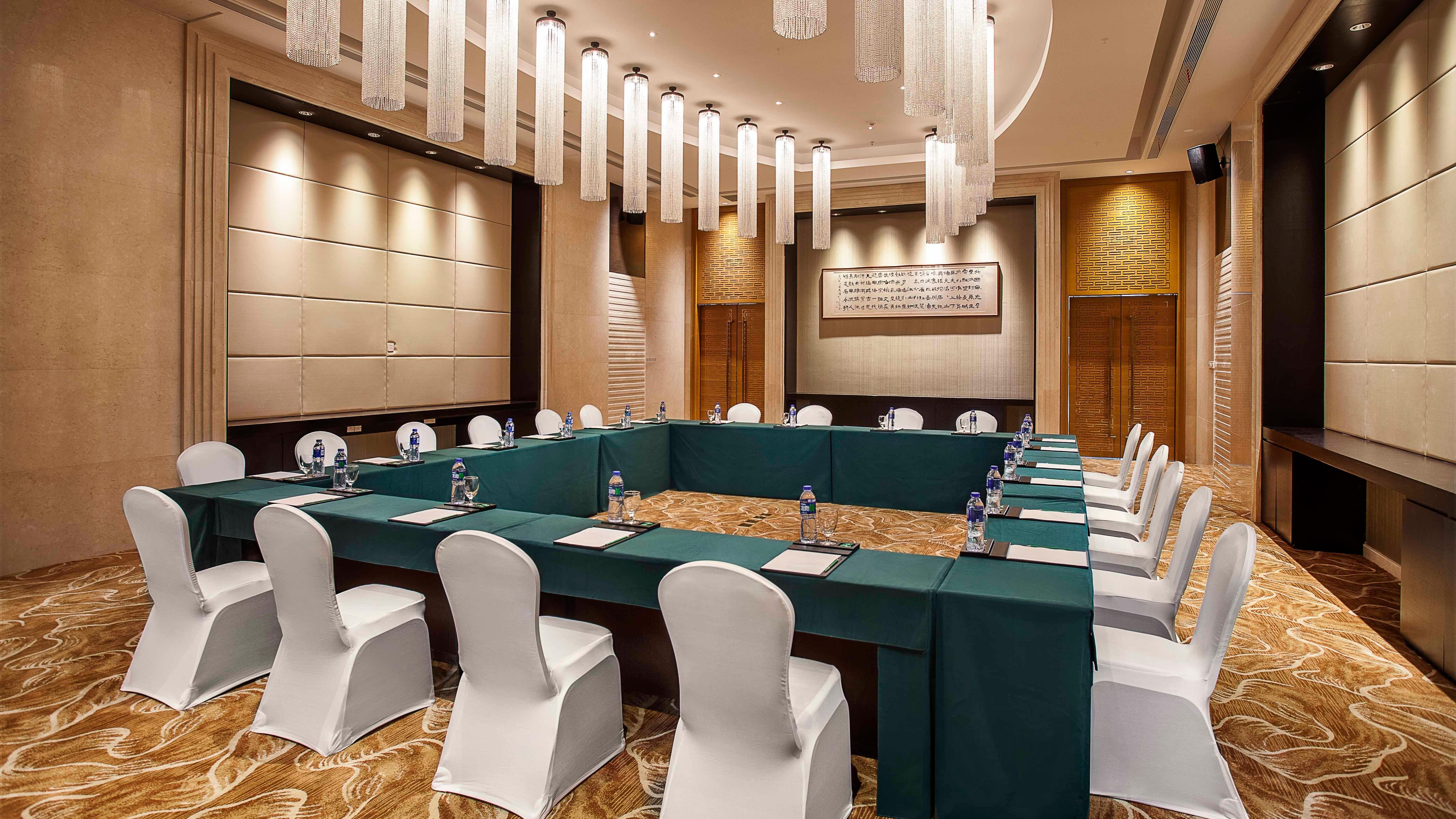 Holiday Inn Nanchang Riverside By Ihg Exterior foto
